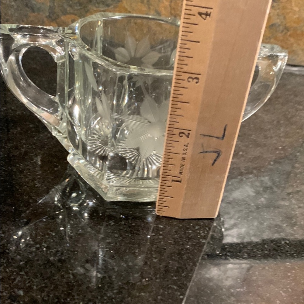 Vintage Etched Daisy/Floral Design Clear Glass Sugar Bowl - Picture 7 of 10